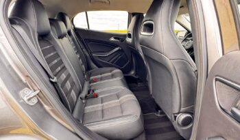 
									Mercedes GLA 200 Advance 1.6 2018 full								