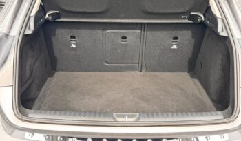
									Mercedes GLA 200 Advance 1.6 2018 full								