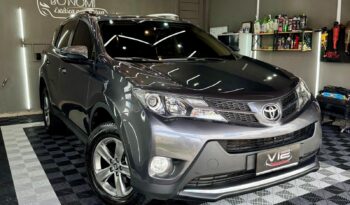 
									RAV4 4×4 AT C/ Teto Solar elétrico 2015 full								