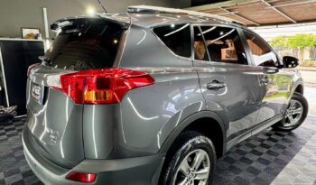 
									RAV4 4×4 AT C/ Teto Solar elétrico 2015 full								