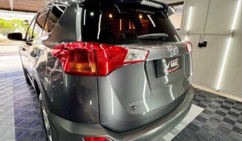 
									RAV4 4×4 AT C/ Teto Solar elétrico 2015 full								