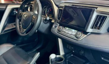 
									RAV4 4×4 AT C/ Teto Solar elétrico 2015 full								