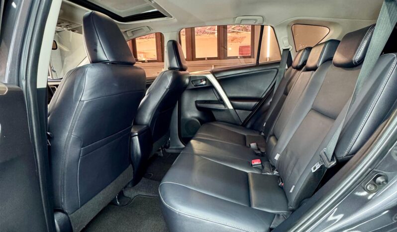 
								RAV4 4×4 AT C/ Teto Solar elétrico 2015 full									