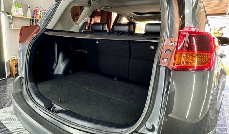 
								RAV4 4×4 AT C/ Teto Solar elétrico 2015 full									