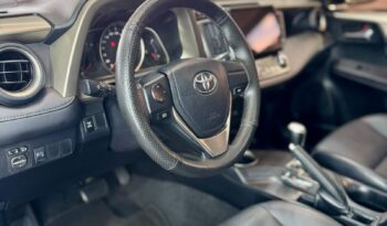 
									RAV4 4×4 AT C/ Teto Solar elétrico 2015 full								