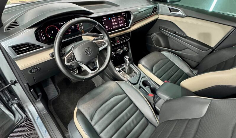 
								Taos Launching Edition 1.4 250 TSI ACC 2022 full									