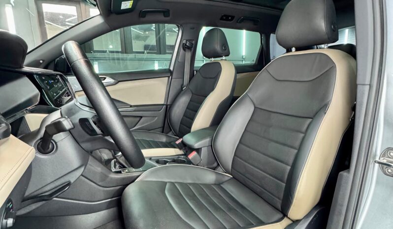 
								Taos Launching Edition 1.4 250 TSI ACC 2022 full									