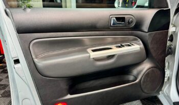 
									VOLKSWAGEN GOLF SPORTLINE 1.6 COM TETO SOLAR TOTAL FLEX MANUAL full								