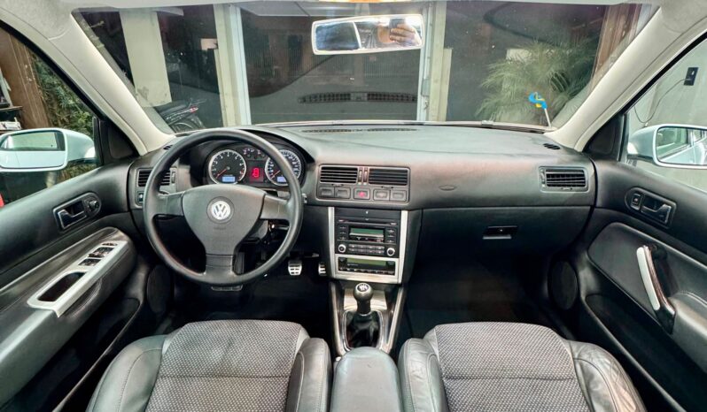 
								VOLKSWAGEN GOLF SPORTLINE 1.6 COM TETO SOLAR TOTAL FLEX MANUAL full									