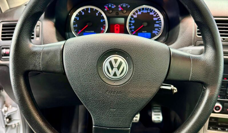 
								VOLKSWAGEN GOLF SPORTLINE 1.6 COM TETO SOLAR TOTAL FLEX MANUAL full									